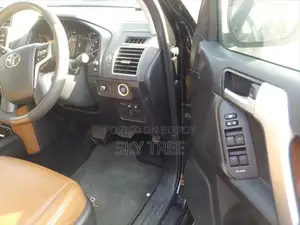 Toyota Prado T- X L 2022
