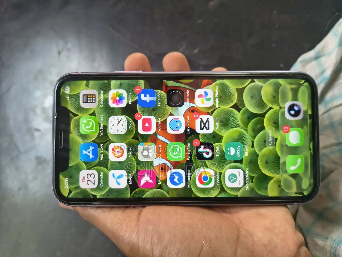 Apple iPhone 11 128GB (Used)