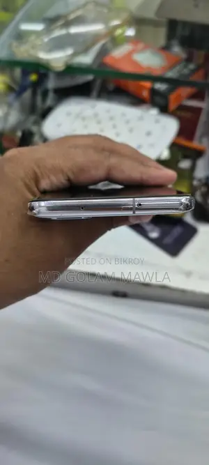 Samsung Galaxy S20 Plus (Used)