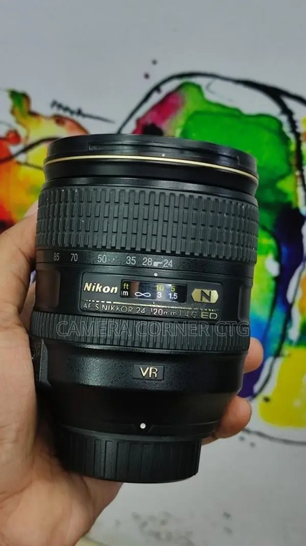 Nikon AF-S 24-120mm