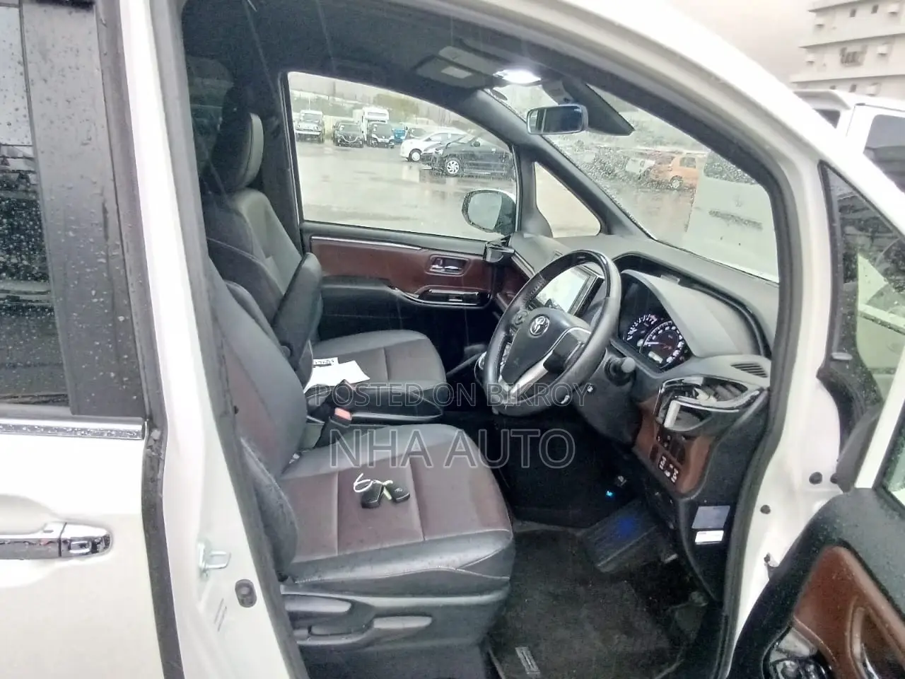 Toyota Esquire GI MODELLISTA AERO 2021
