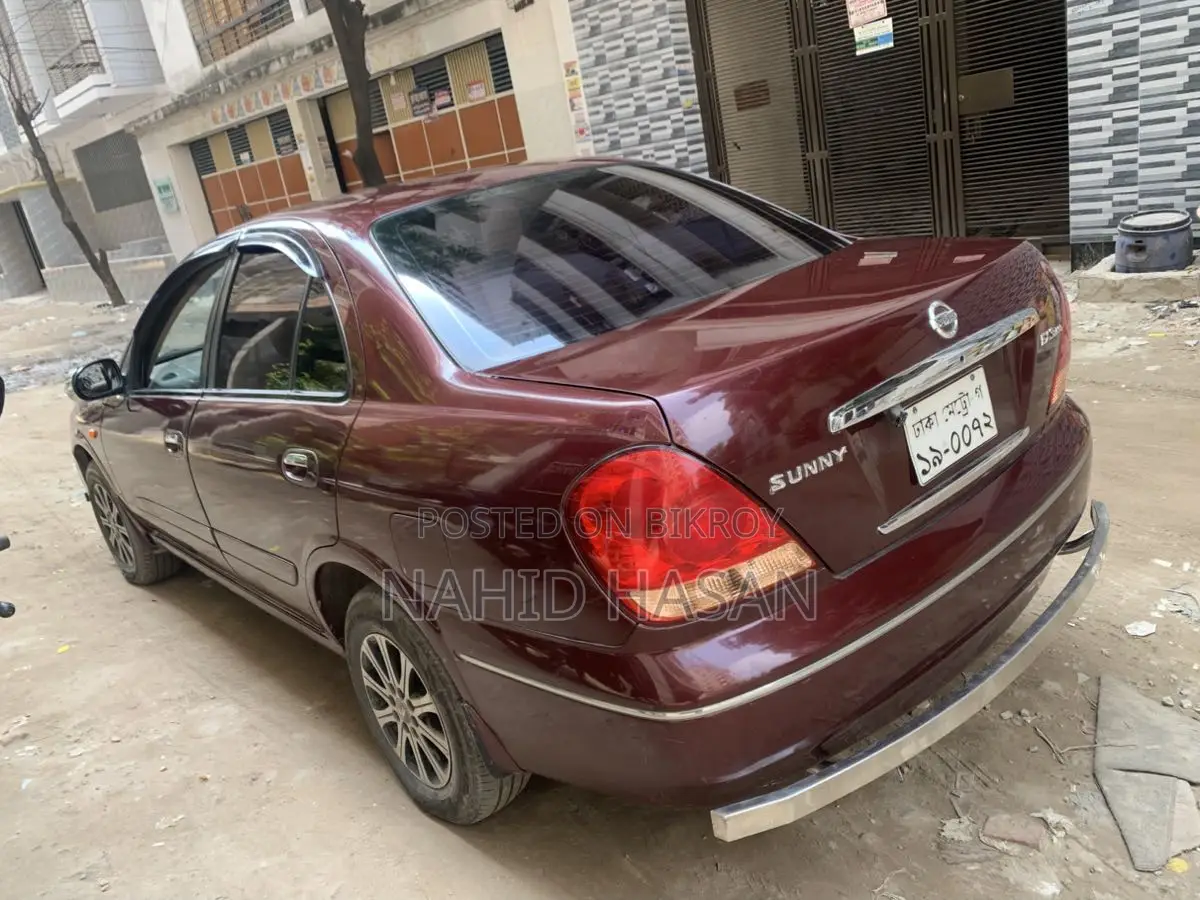 Nissan Sunny . 2006