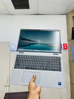 Dell Latitude 5550| intel Core Ultra 7| 15.6” narrow bezel Display.