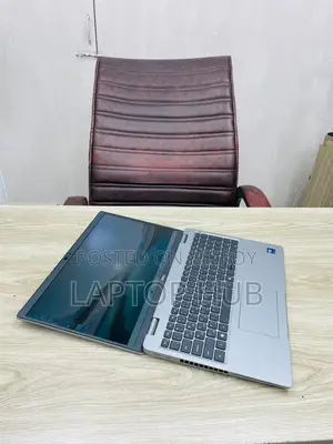 Dell Latitude 5550| intel Core Ultra 7| 15.6” narrow bezel Display.