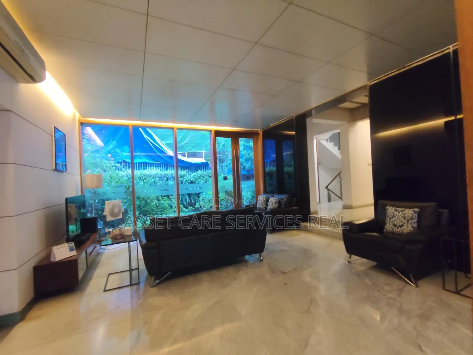 4-Bed Un-Furnished Luxury Apartment for Rent in Baridhara Diplomatic Zone
