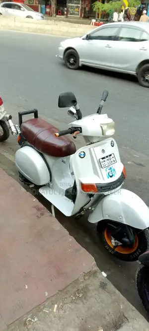 Bajaj Scooter 2002