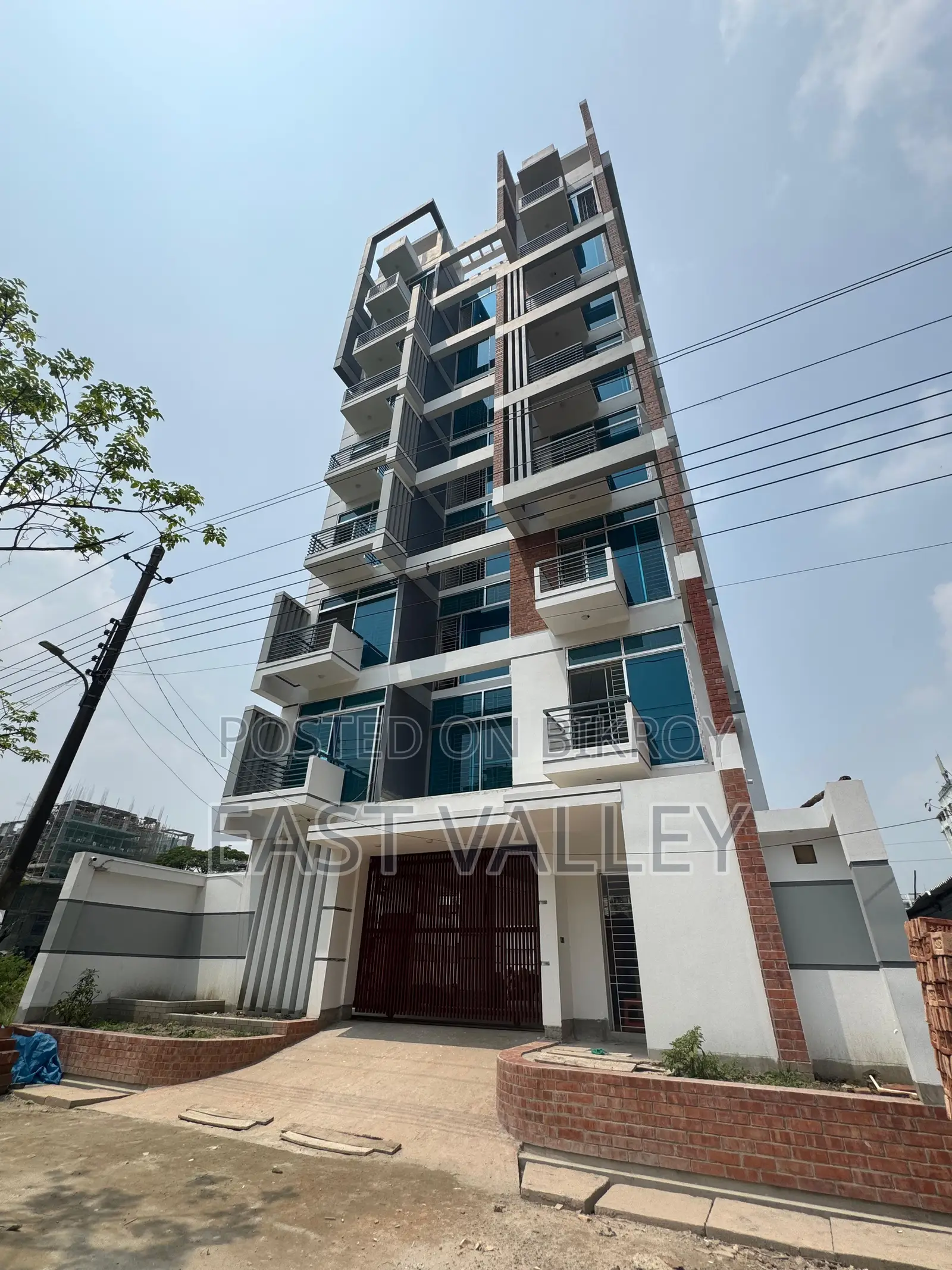 Dream Flat For Sale In Bashundhara R/a