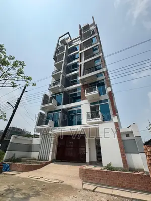 Dream Flat For Sale In Bashundhara R/a