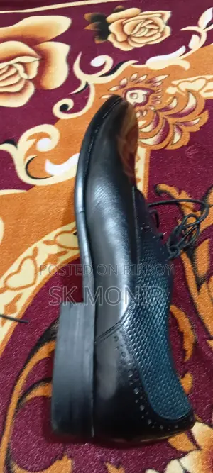 ছেলেদের জুতা