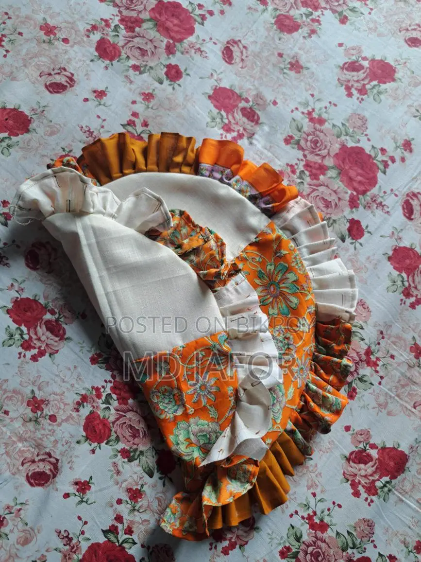 প্রিমিয়াম কুসুম কভার – ঘর সাজানোর জন্য বেস্ট