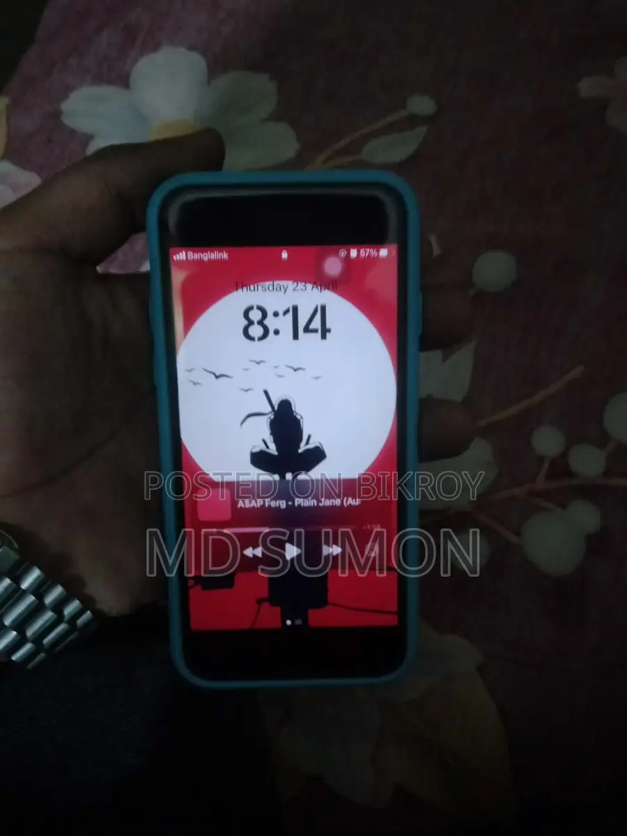 Apple iPhone 8 (Used)