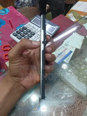 টেকনো ক্যামন ৪০ প্রো . (ব্যবহৃত)