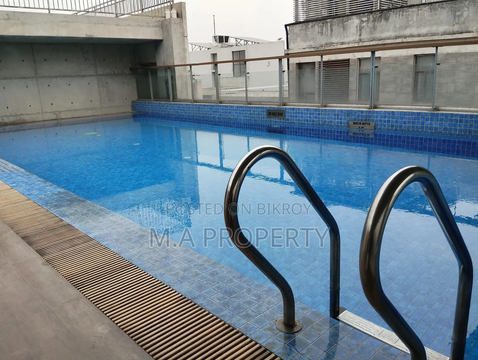 NEW 4 BED 3500SFT SEMIFURNISHED POOL GYM FLAT RENT BARIDHARA DIPLOMATIC