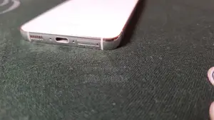 স্যামসাং গ্যালাক্সি S23 ৮/২৫৬ (ব্যবহৃত)
