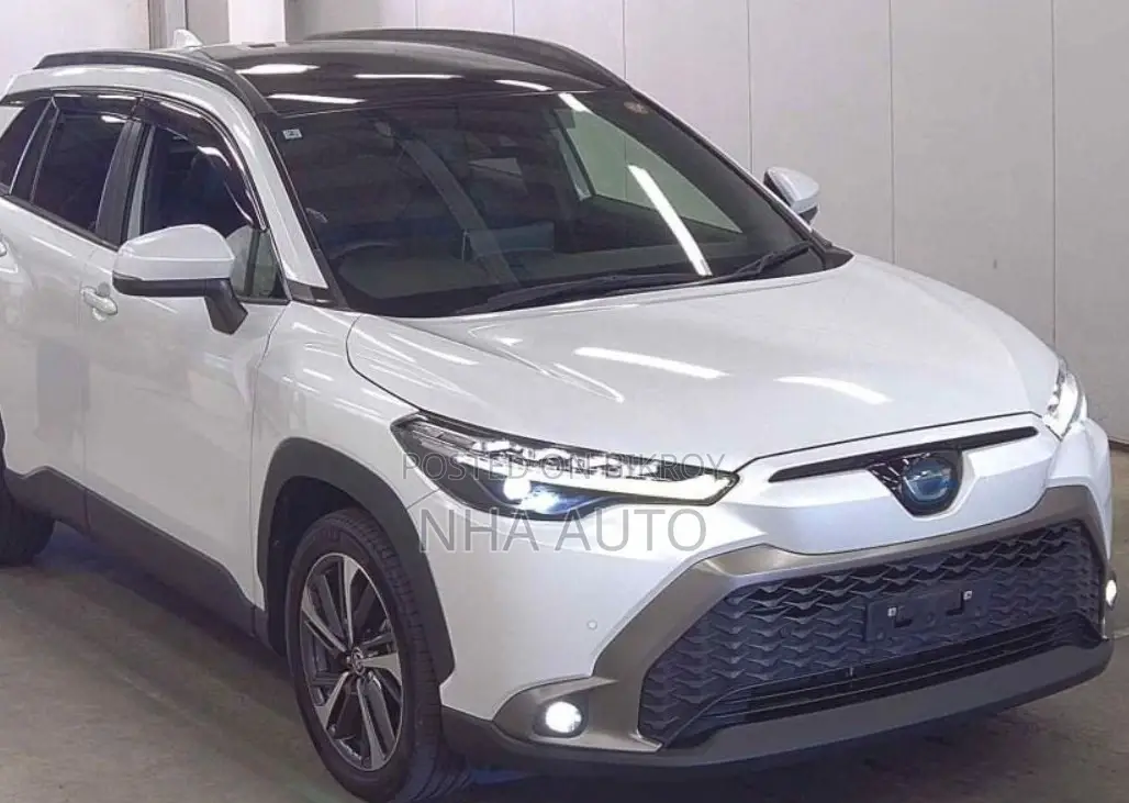 Toyota Corolla Cross Z LEATHER PANAROOF 2022
