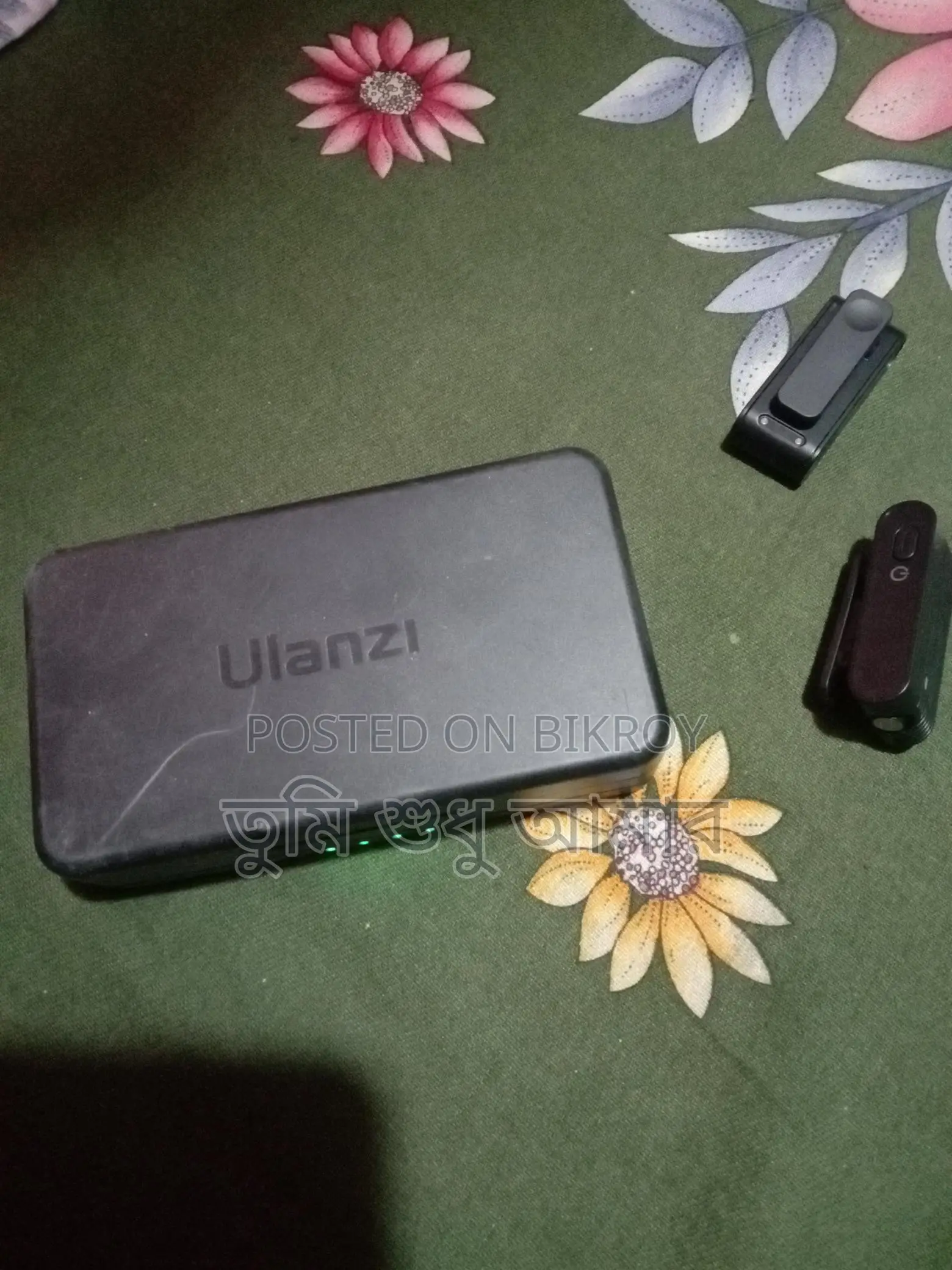 Ulanzi A 100, Microphone