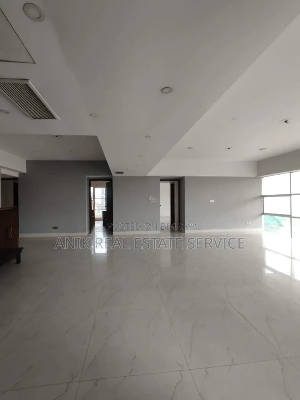Swmming Pool Gym 3600 Sft Un Farnised Flat Rent At Gulshan 2