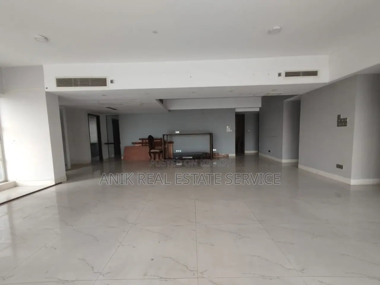 Swmming Pool Gym 3600 Sft Un Farnised Flat Rent At Gulshan 2