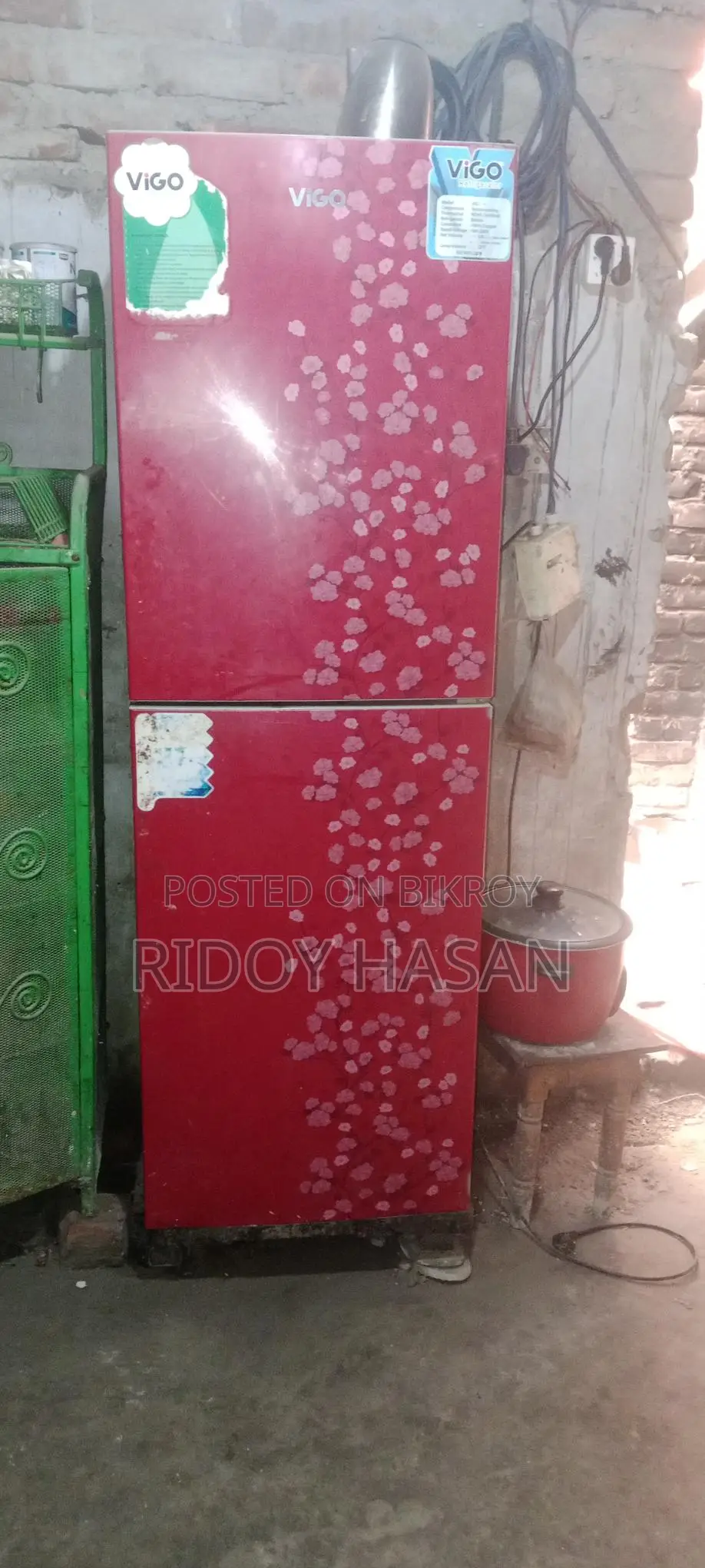 252 Liter Fridge in Excellent Condition