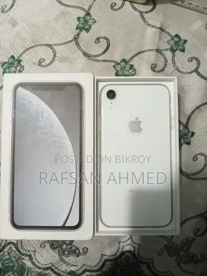 Apple iPhone XR (Used)