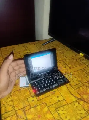 Mini Laptop