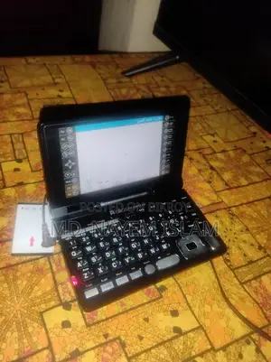 Mini Laptop