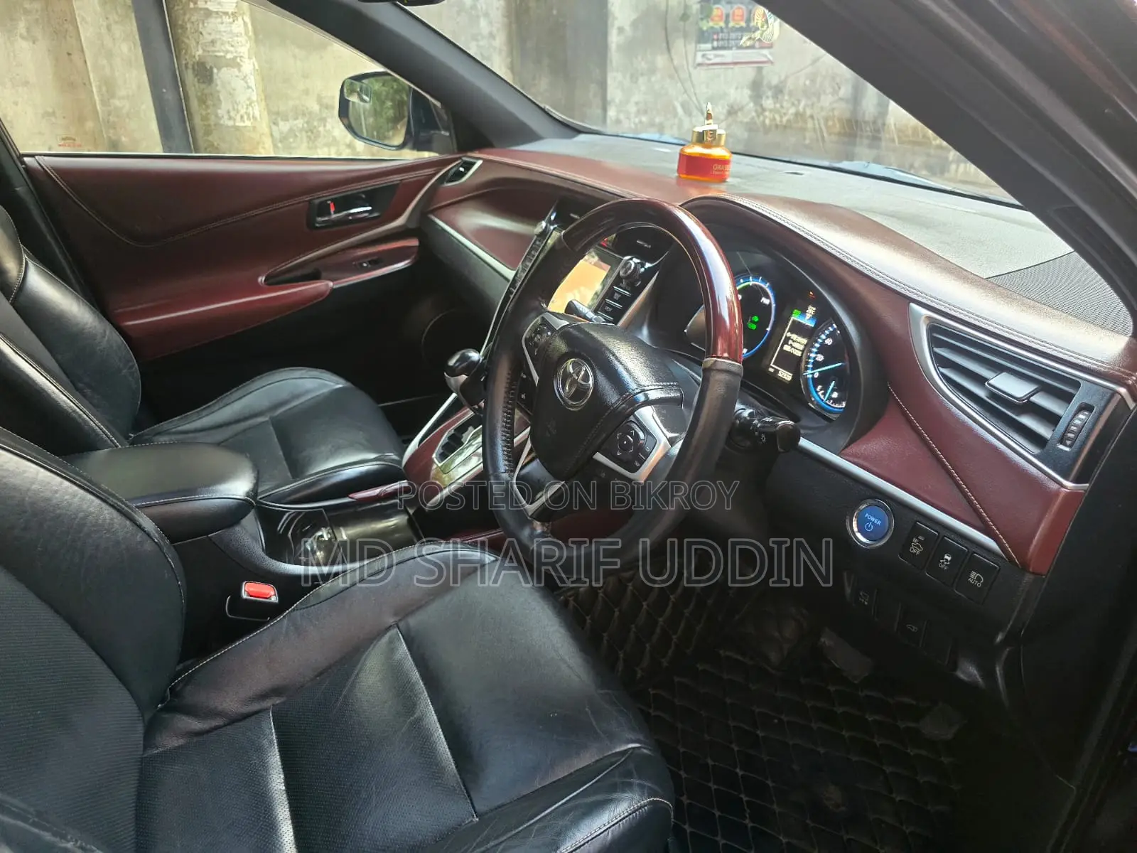 Toyota Harrier Advance Premium 2014