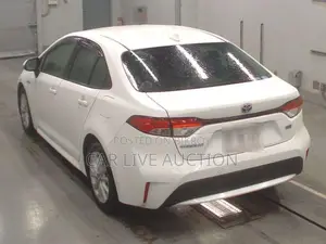 Toyota Corolla HYBRID 2021