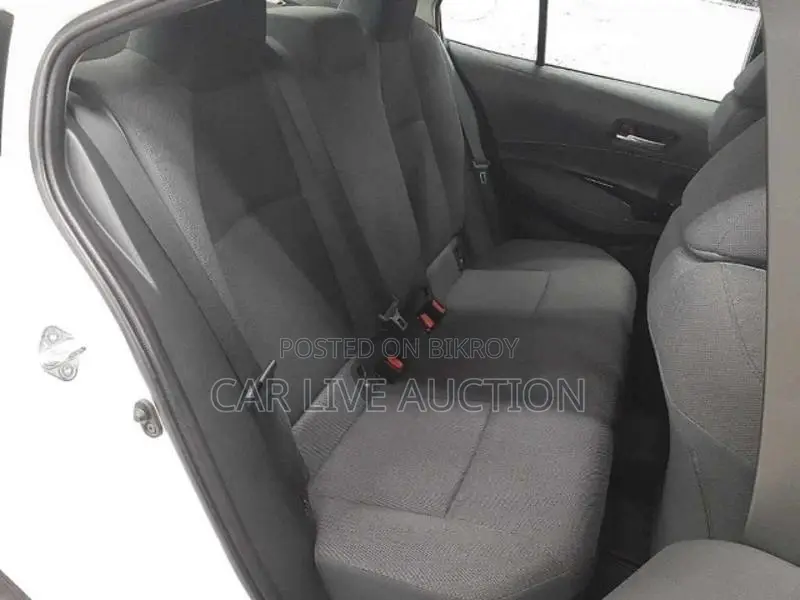 Toyota Corolla HYBRID 2021