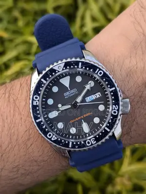 SEIKO SKX DIVERS