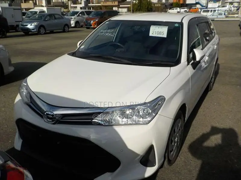 Toyota Fielder Ex--Pack. 2020