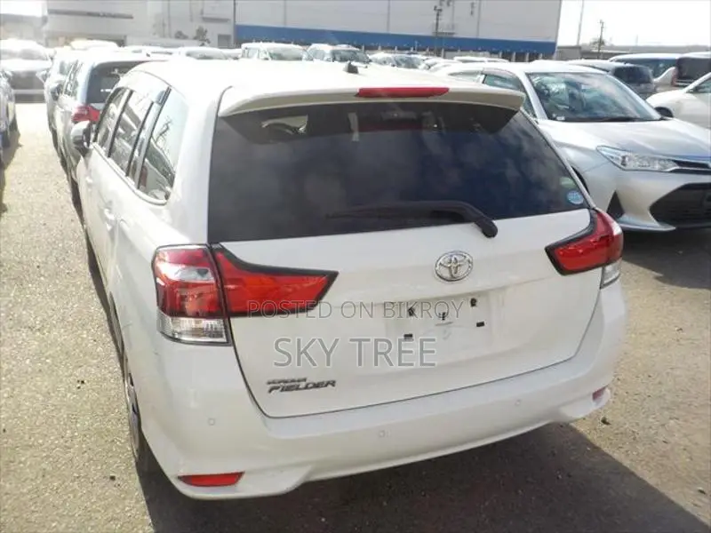 Toyota Fielder Ex--Pack. 2020