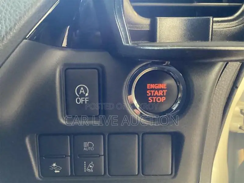 Toyota Voxy ZS KIRAMEKI HYBRID 2020