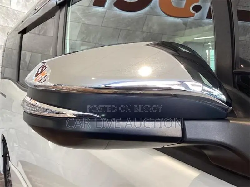 Toyota Voxy ZS KIRAMEKI HYBRID 2020