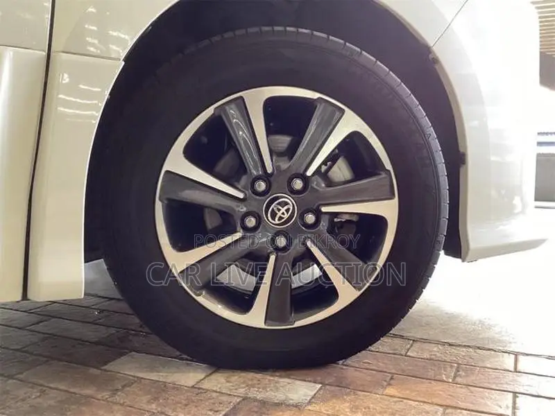 Toyota Voxy ZS KIRAMEKI HYBRID 2020