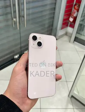 Apple iPhone 13 (Used)
