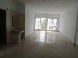 beautiful looking 3 Bed room apt rent in Gulshan 2