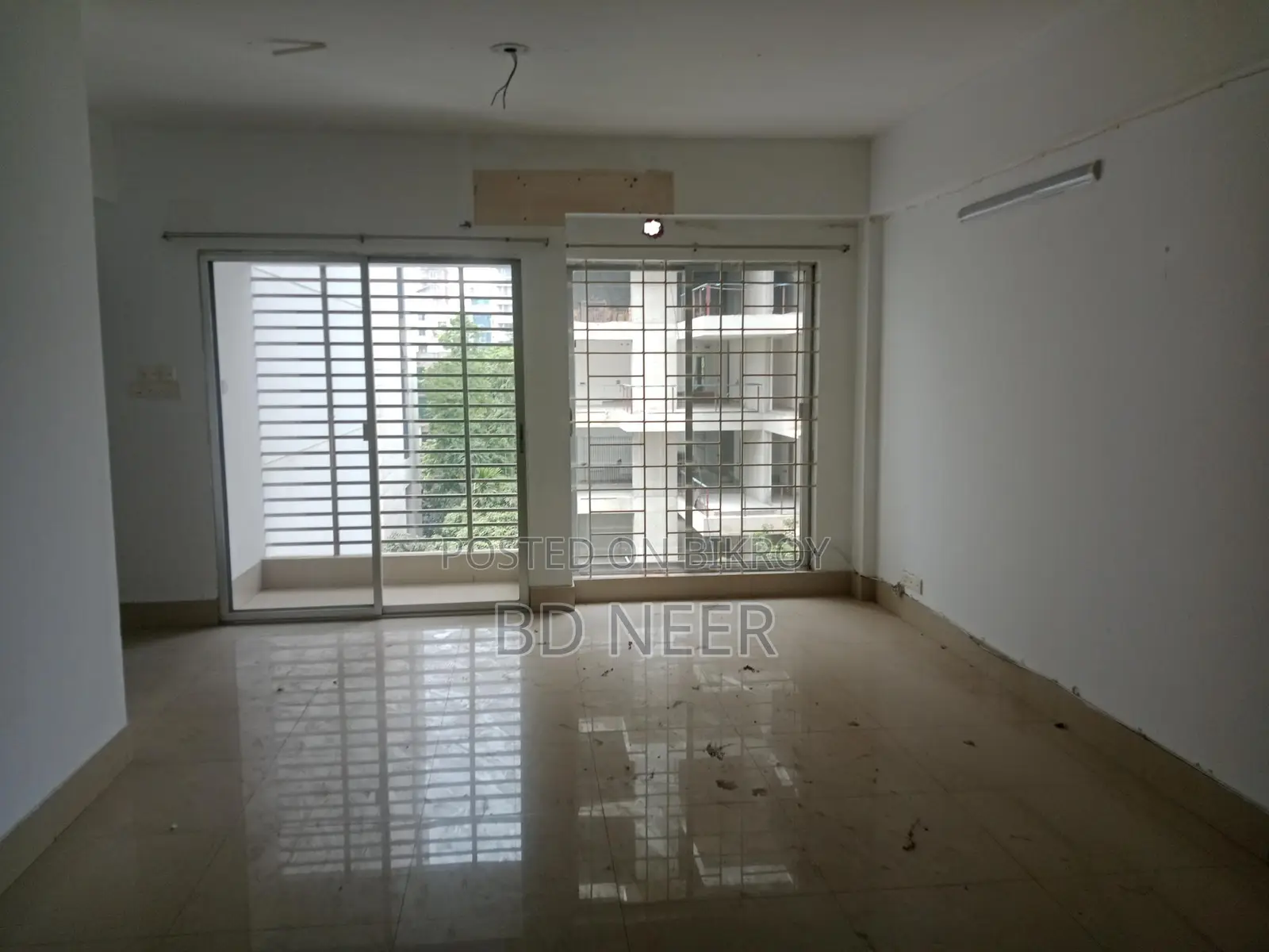 beautiful looking 3 Bed room apt rent in Gulshan 2