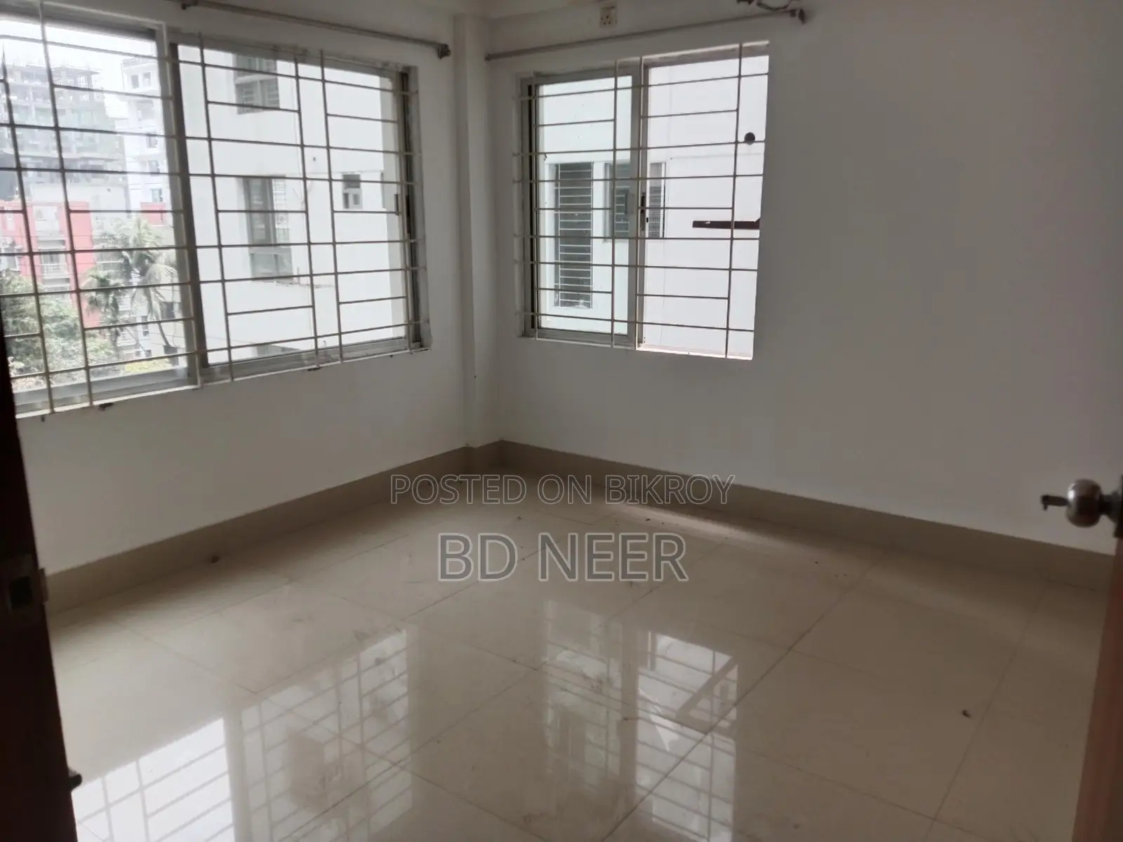 beautiful looking 3 Bed room apt rent in Gulshan 2