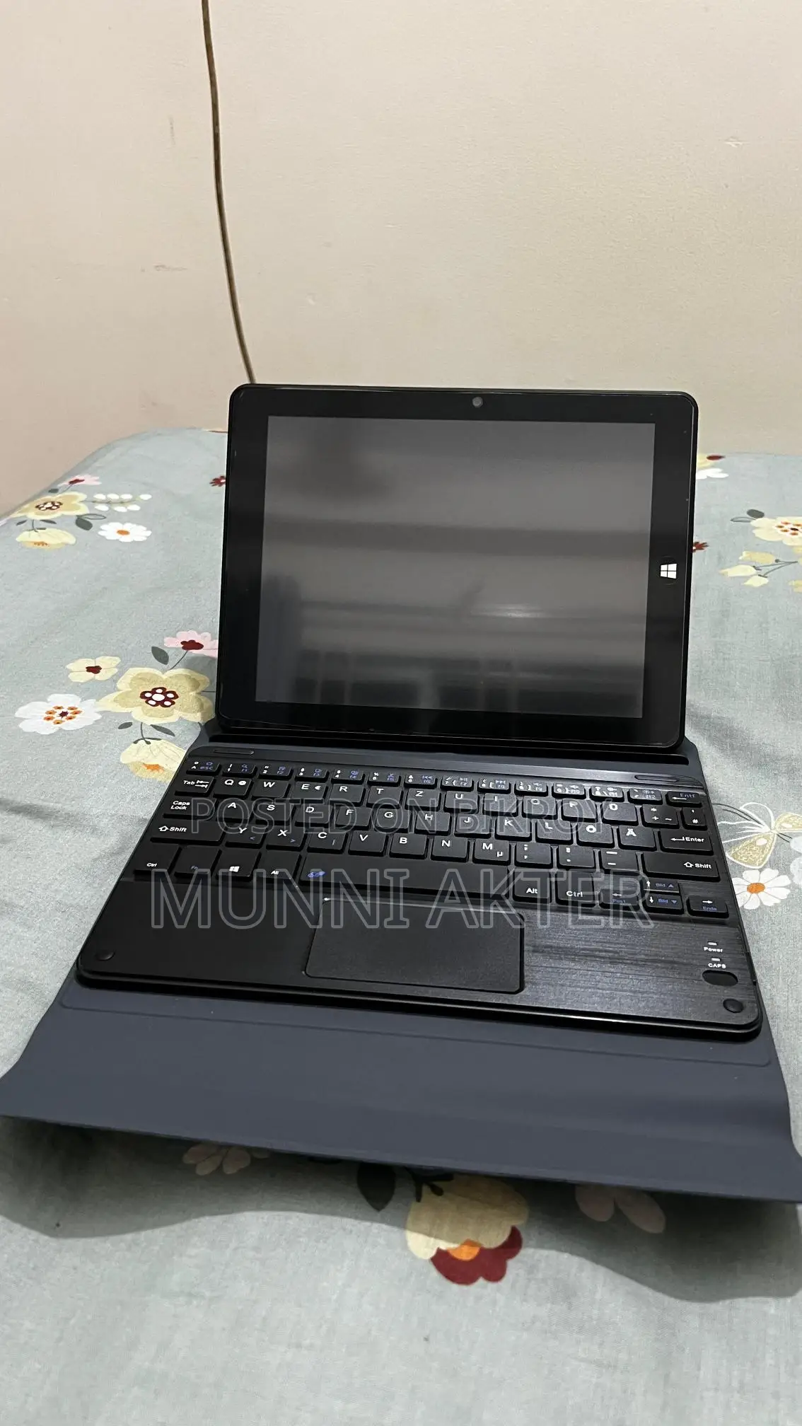 Tablet with Keyboard
