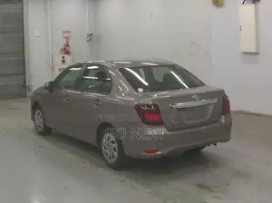 Toyota Axio EX Non-Hybrid 2022