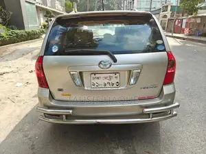 Toyota Fielder 2004