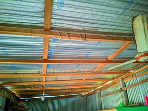 শুধু টিনের একছালা এই ঘরটি বিক্রি করা হবে।