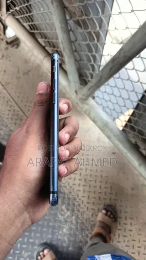 Apple iPhone 7 (ব্যবহৃত)