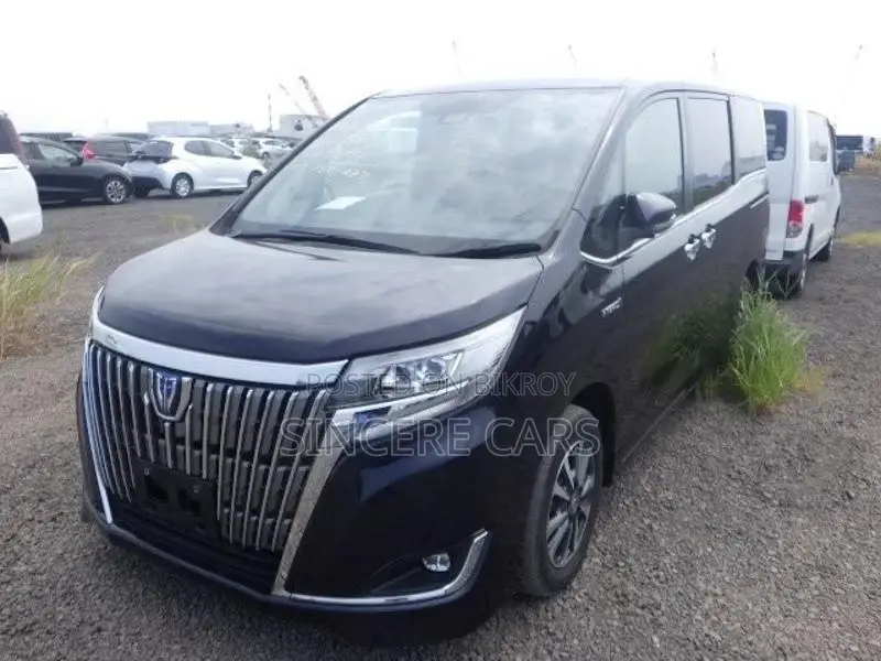 Toyota Esquire GI HYB 4POINT 2018