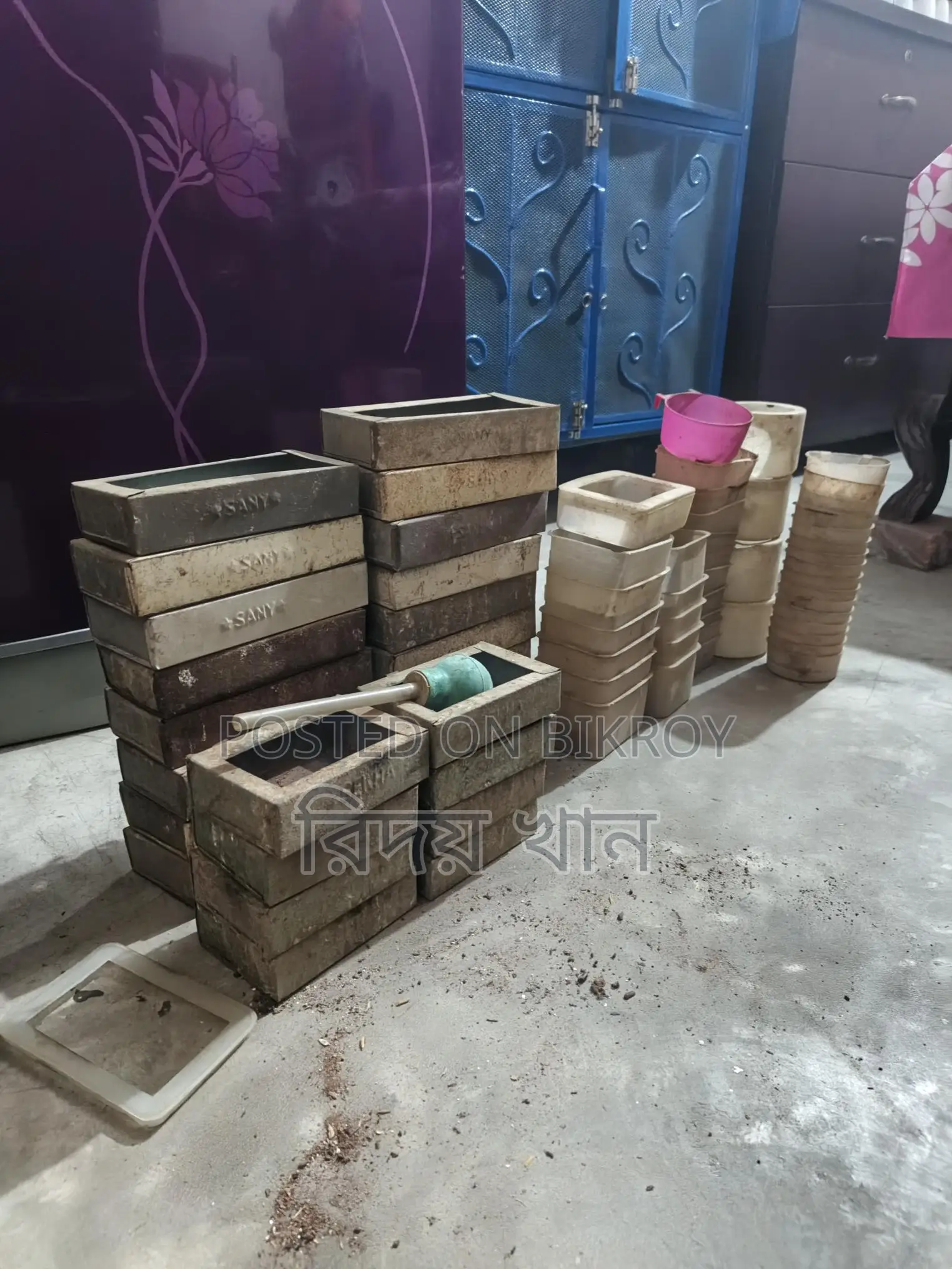 কবুতরের খাঁচা