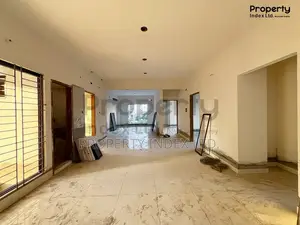 🏢 Apartment for Sale! 2100 sqft Flat at Bashundhara R/A J Block