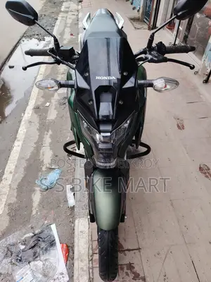 Honda X Blade 2024