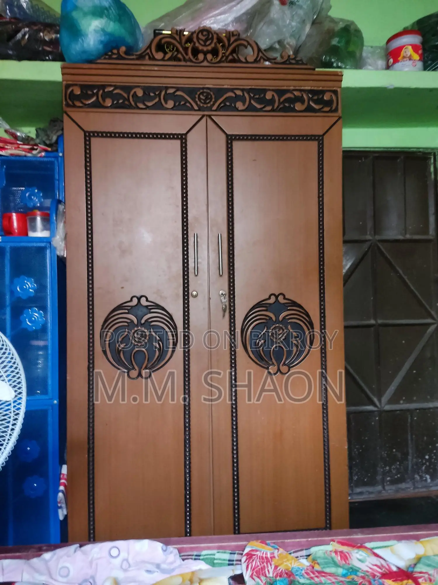 মালয়েশিয়ান উড কাঠের আলমারি