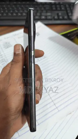Tecno Spark 20 Pro+ 8/256 (Used)